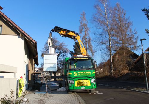 kommunalentsorgung_kran_leerung_unterflur_siedlungsabfaelle